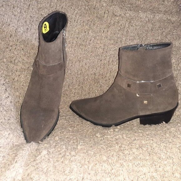 MA&LO-Italy-Laiss-Dark Brown Suede Ankle Booties-Side Zip-Studs-Sz 9-Near Mint - Picture 1 of 7